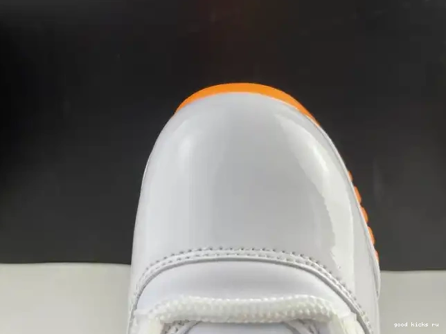 BRIGHT AIR LOW CITRUS RETRO AH7860-139 JORDAN 11 0509